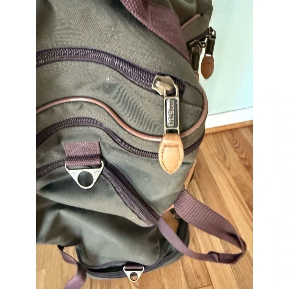 VTG LL Bean Rolling Duffel Bag Canvas Green Leather Trim‎ Embroidered Carryon